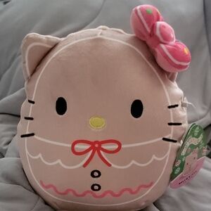 Hello Kitty Squishmallow Ginger Bread